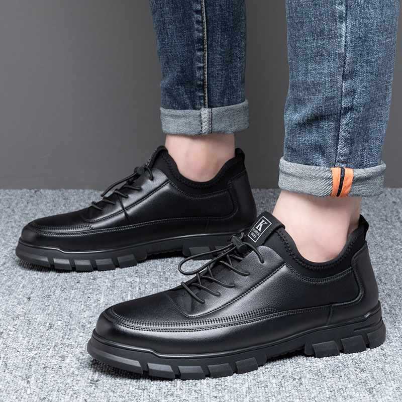 Men's Black Faux Leather Warm  - огляд і ціна Sneaker Career